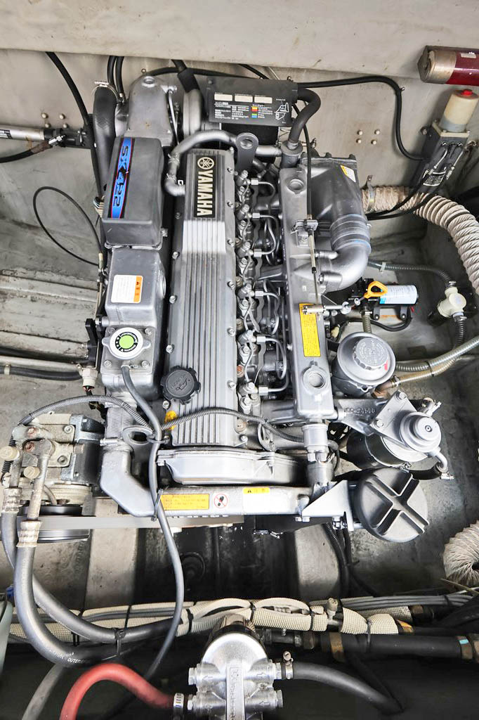 新艇中古艇販売