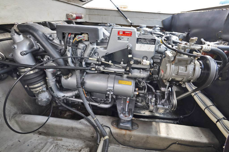 新艇中古艇販売