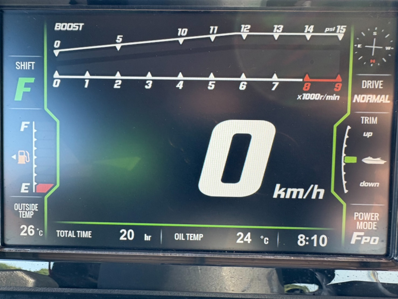 新艇中古艇販売