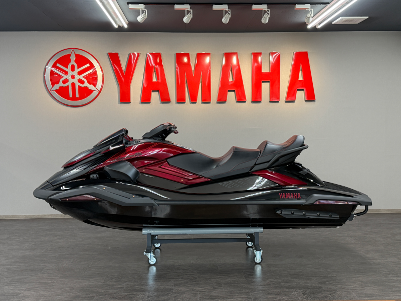 新艇中古艇販売