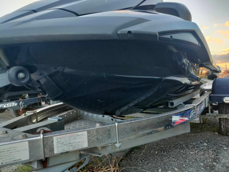 新艇中古艇販売