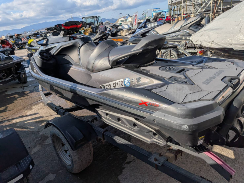 新艇中古艇販売