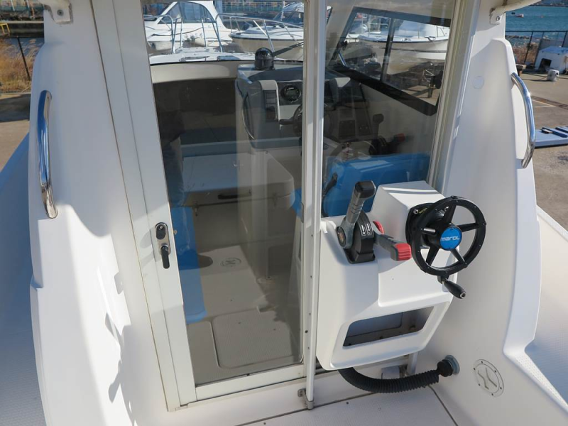 新艇中古艇販売