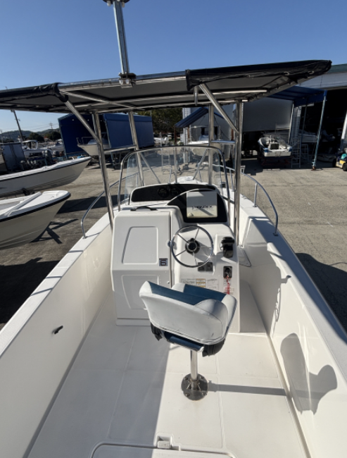 新艇中古艇販売