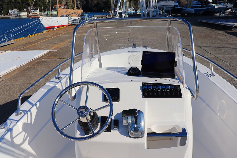 新艇中古艇販売