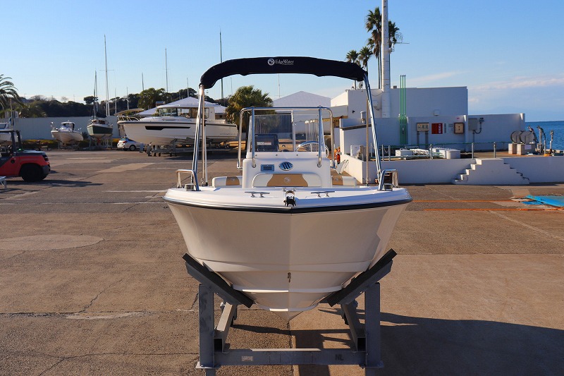 新艇中古艇販売