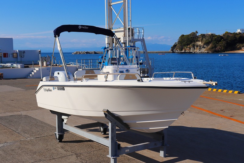 新艇中古艇販売