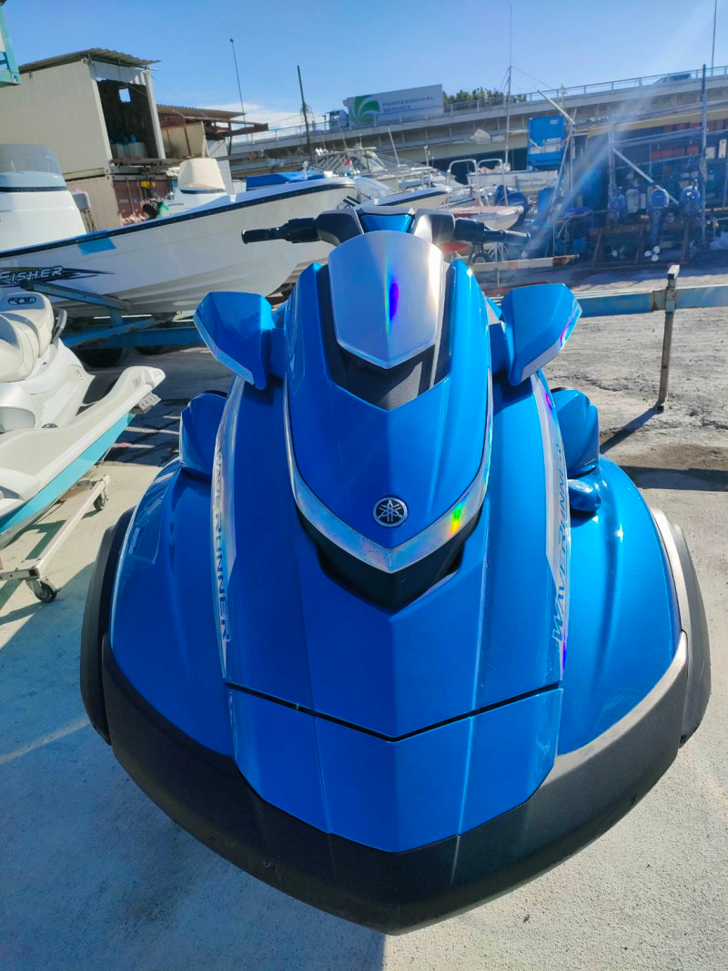 新艇中古艇販売