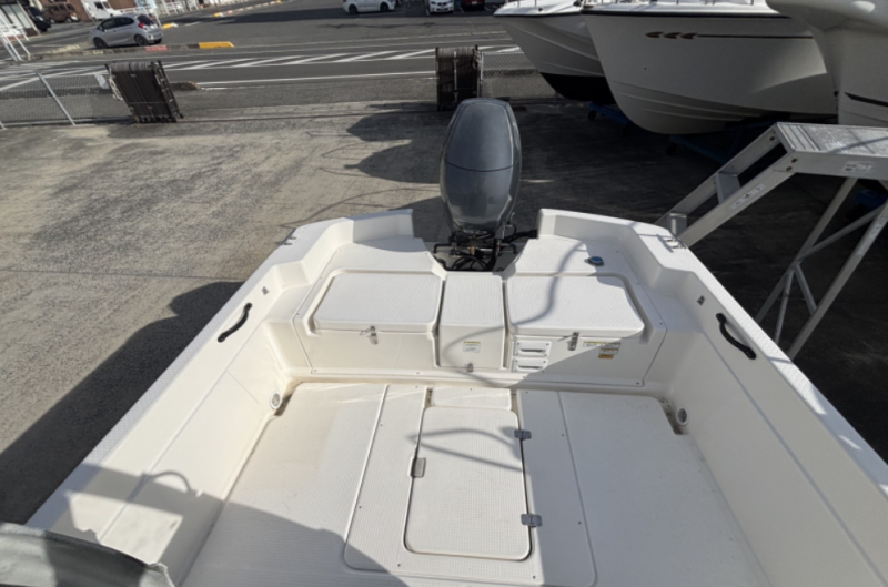 新艇中古艇販売