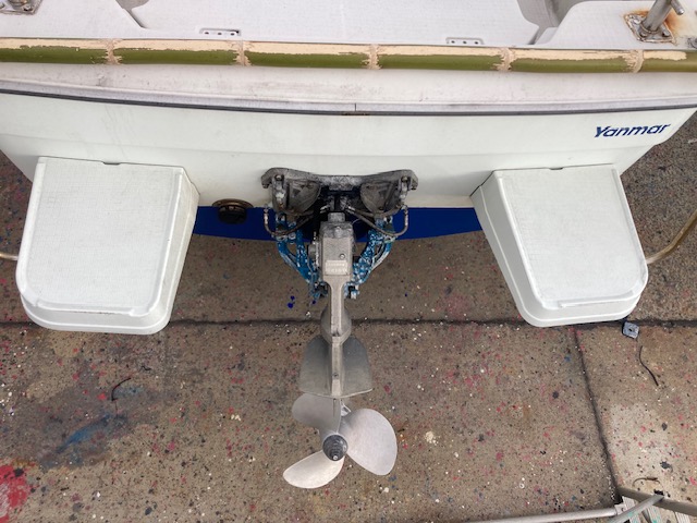 新艇中古艇販売