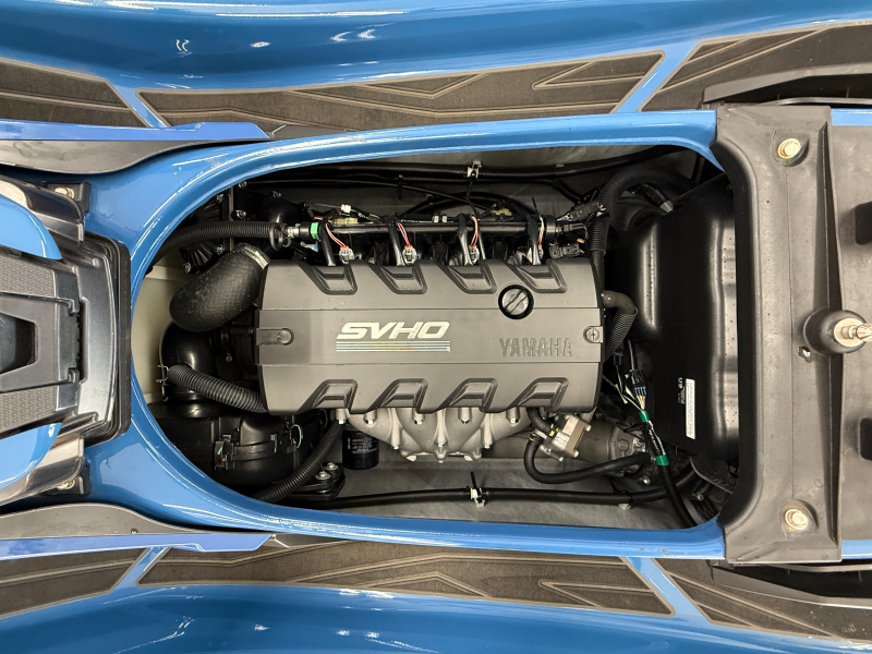 新艇中古艇販売