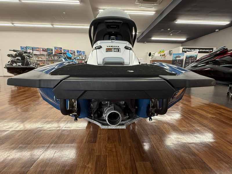 新艇中古艇販売