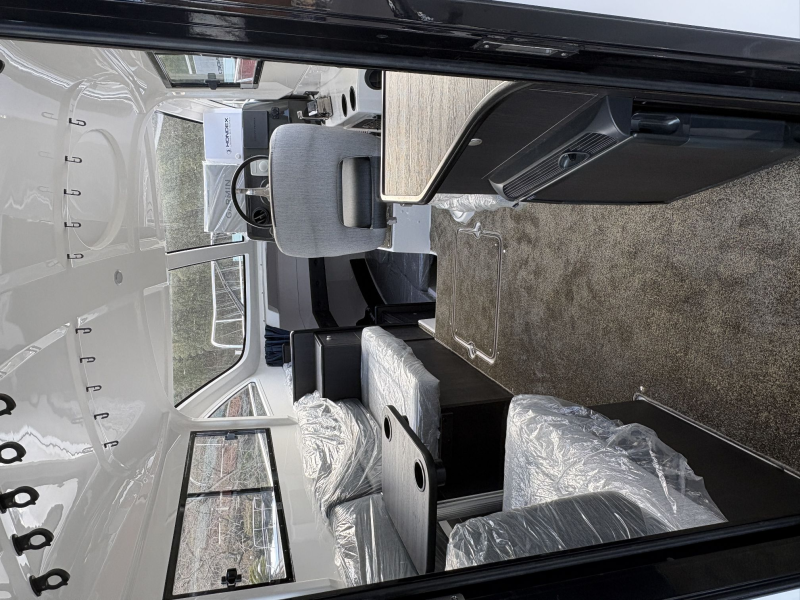 新艇中古艇販売