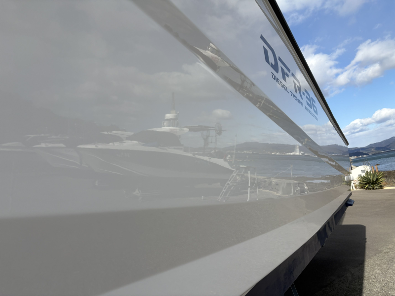 新艇中古艇販売