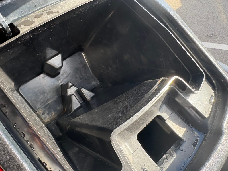 新艇中古艇販売