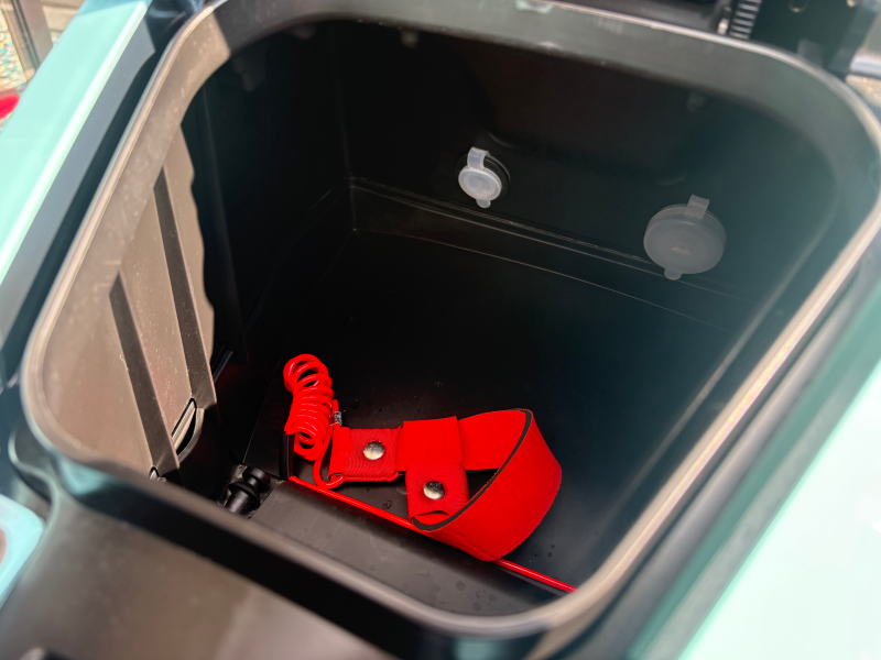 新艇中古艇販売