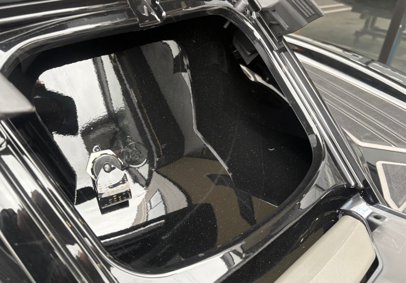 新艇中古艇販売