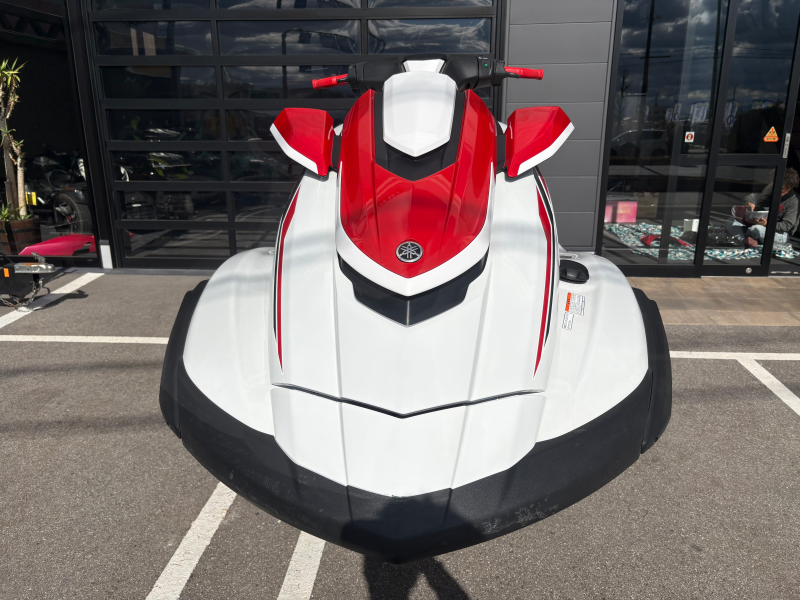 新艇中古艇販売