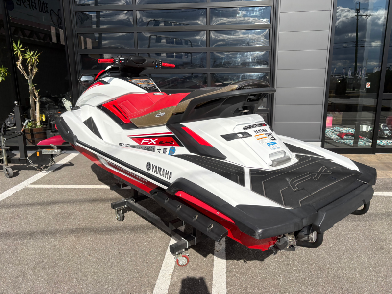 新艇中古艇販売