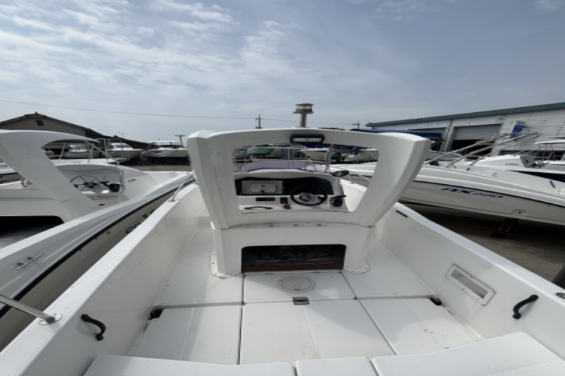 新艇中古艇販売