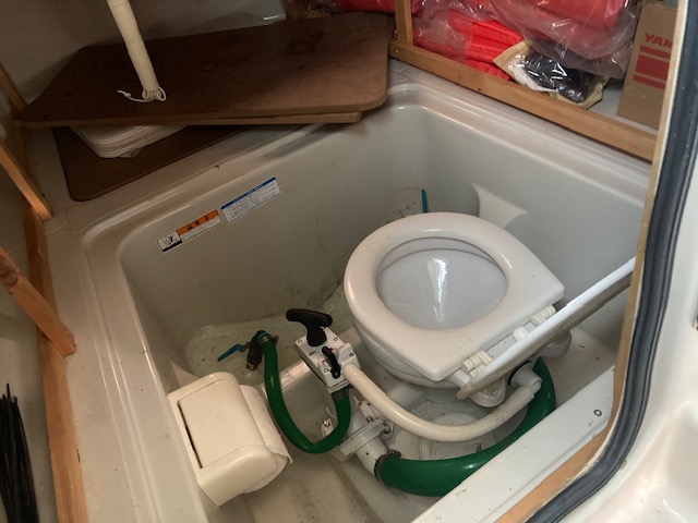 新艇中古艇販売