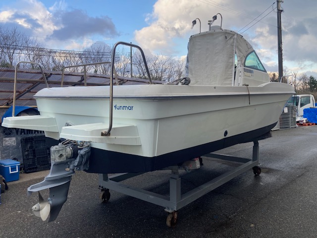 新艇中古艇販売