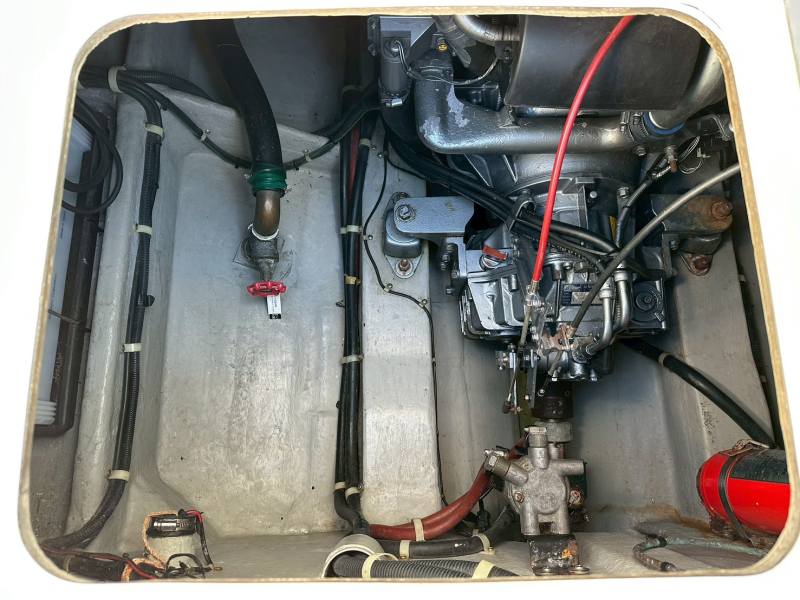 新艇中古艇販売