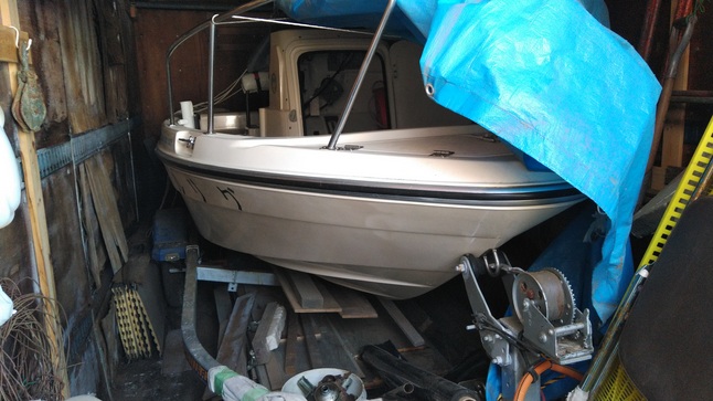 新艇中古艇販売