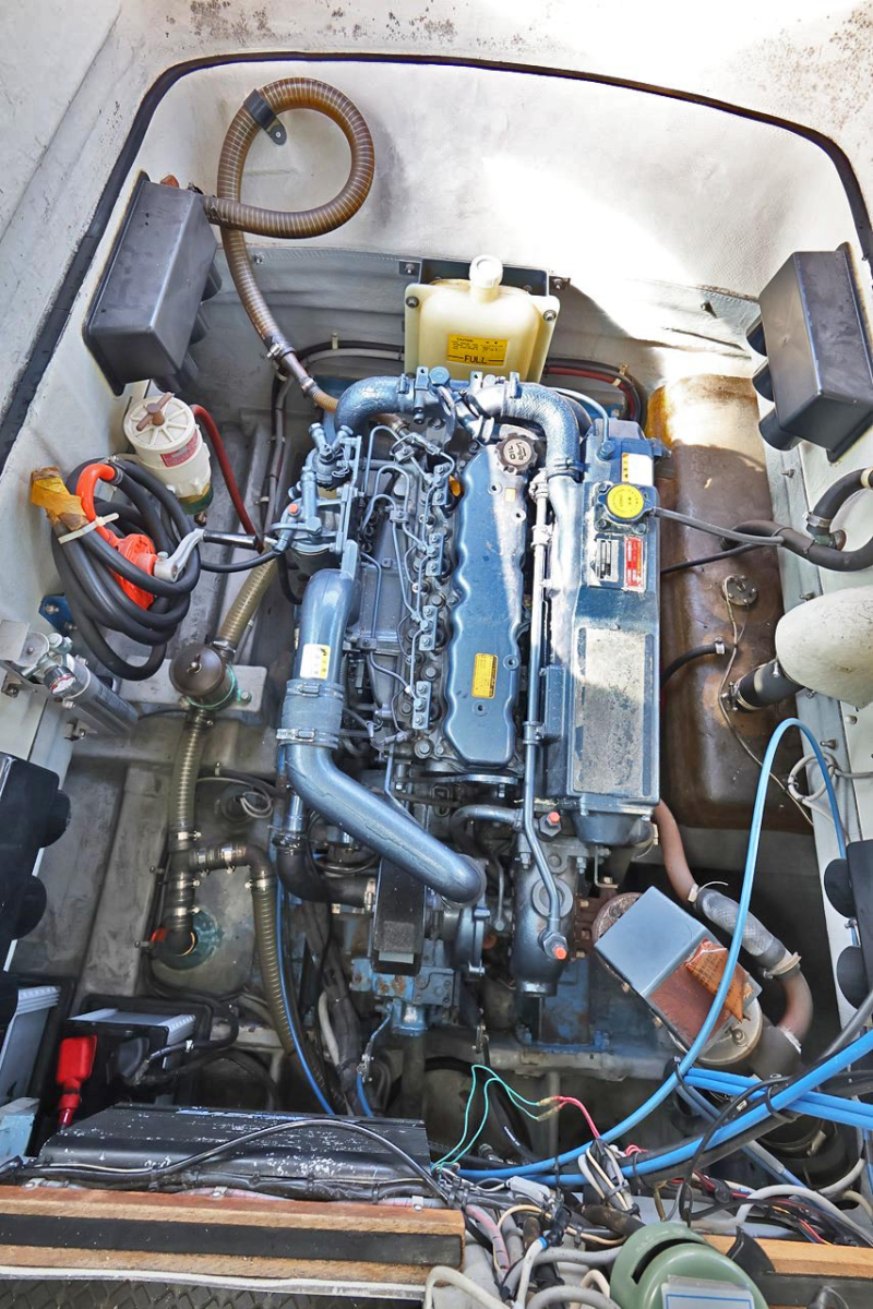 新艇中古艇販売