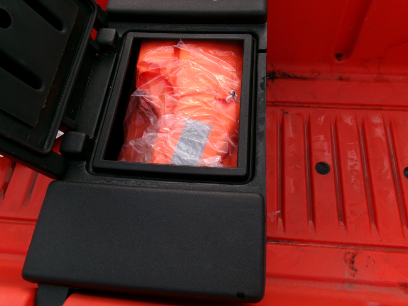 新艇中古艇販売