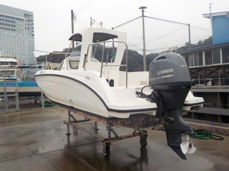 新艇中古艇販売