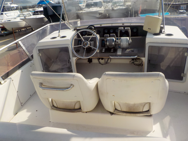 新艇中古艇販売