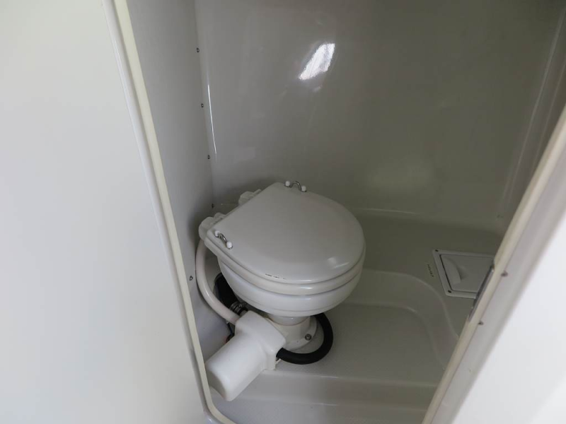 新艇中古艇販売