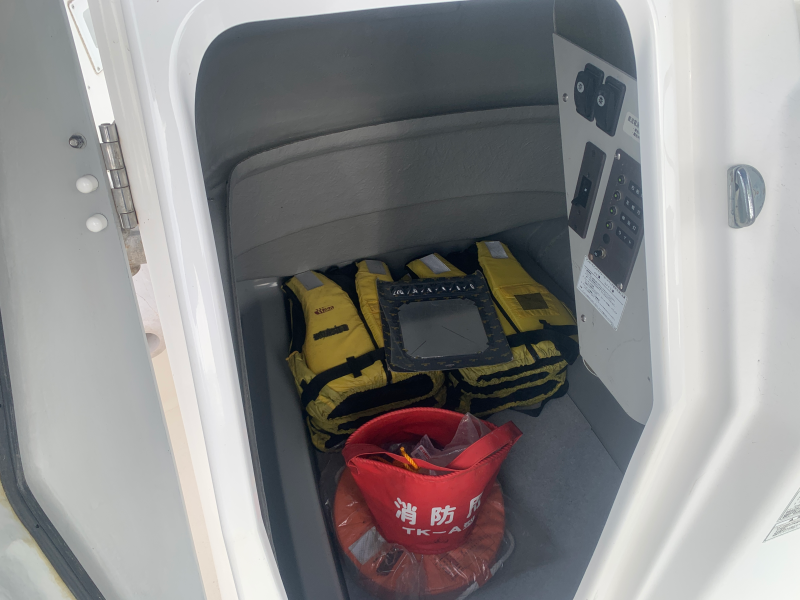 新艇中古艇販売