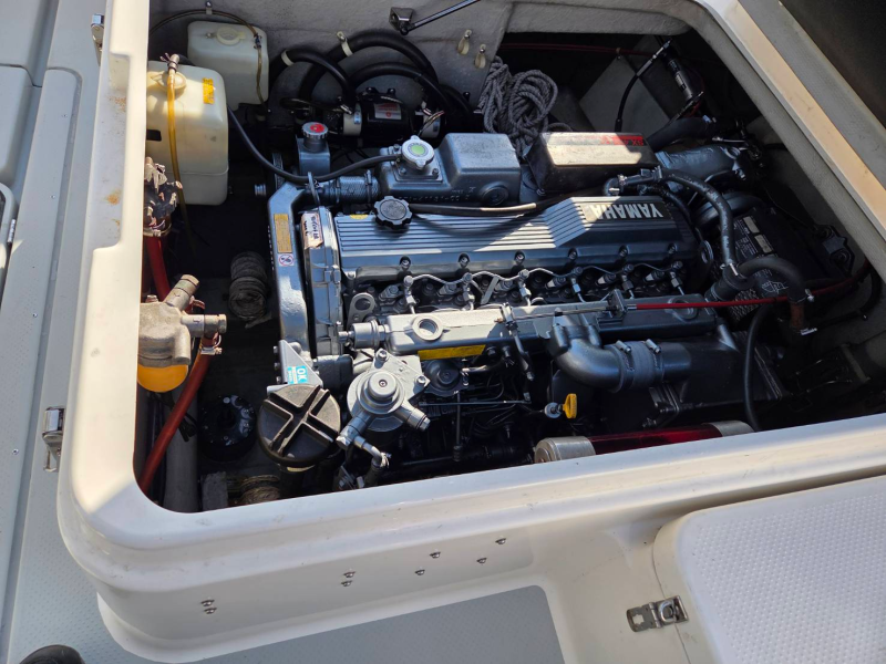 新艇中古艇販売