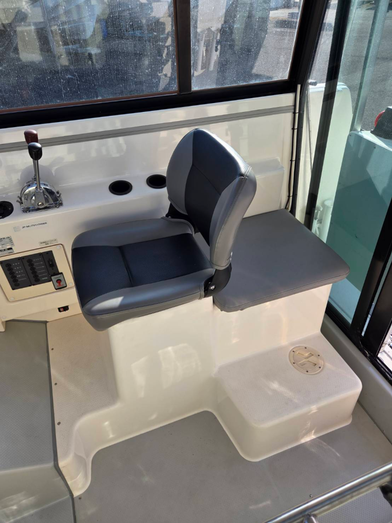 新艇中古艇販売