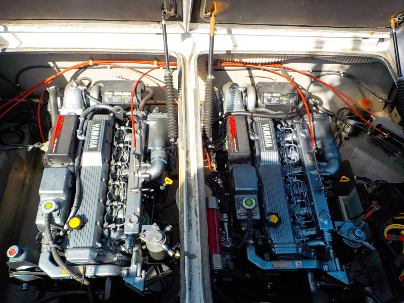 新艇中古艇販売