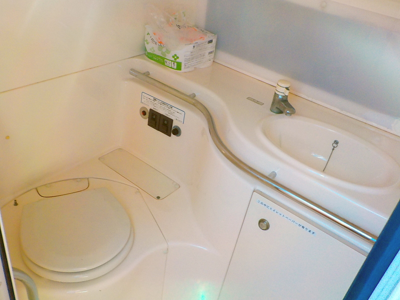 新艇中古艇販売