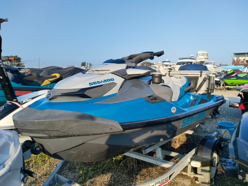 新艇中古艇販売