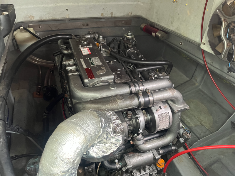 新艇中古艇販売