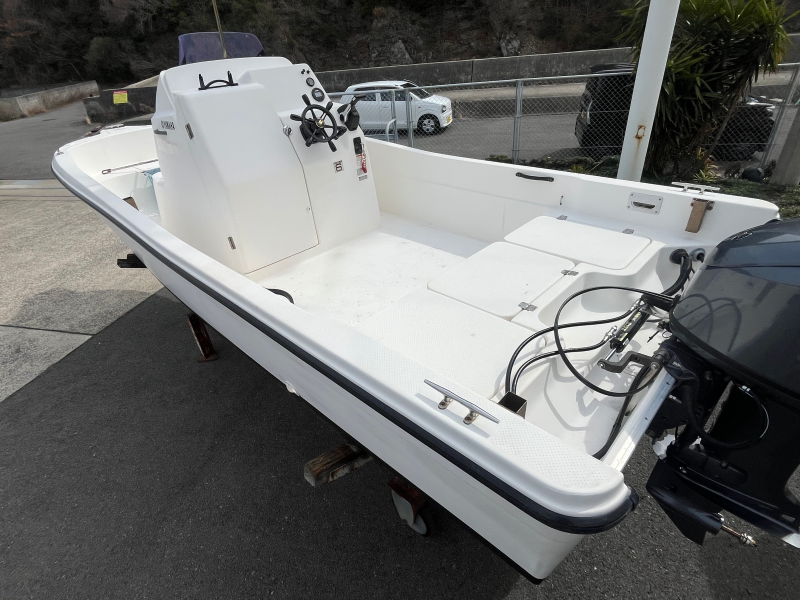 新艇中古艇販売