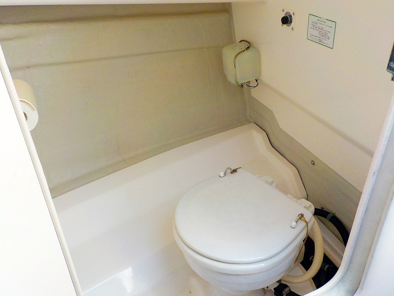 新艇中古艇販売