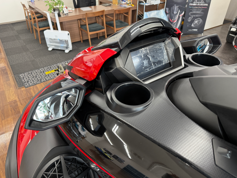 新艇中古艇販売