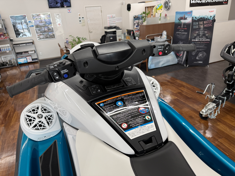 新艇中古艇販売