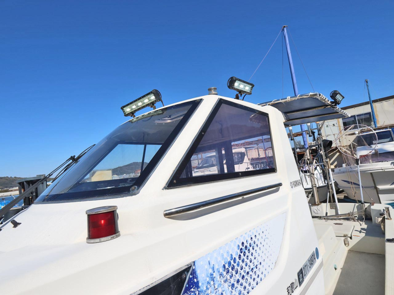 新艇中古艇販売