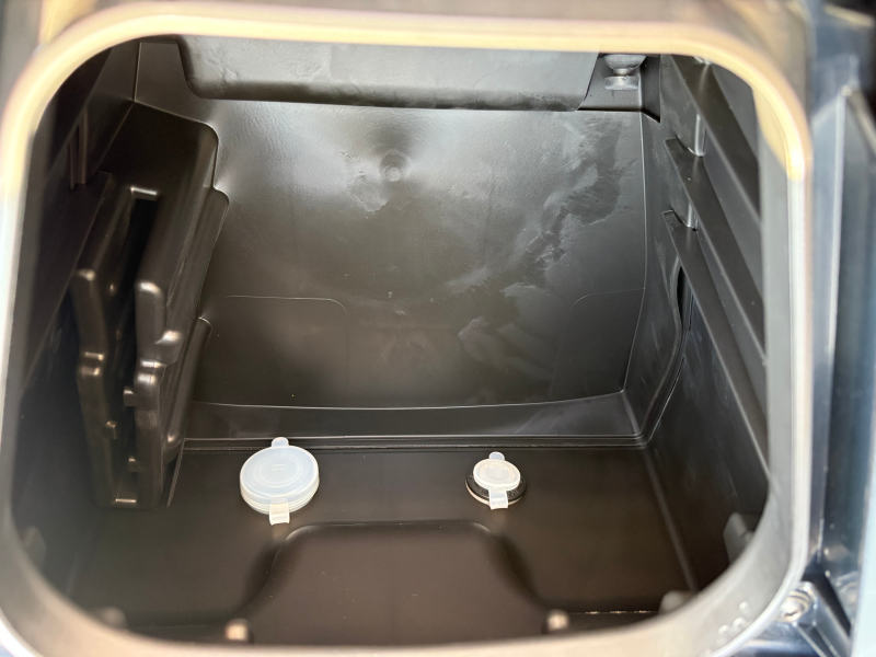 新艇中古艇販売