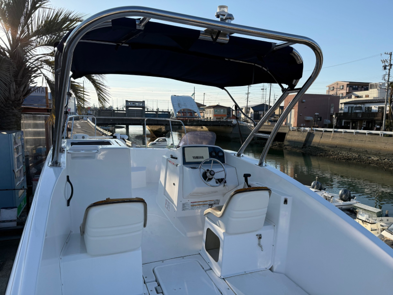 新艇中古艇販売