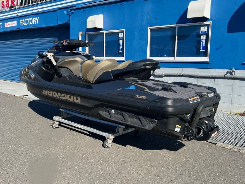 新艇中古艇販売