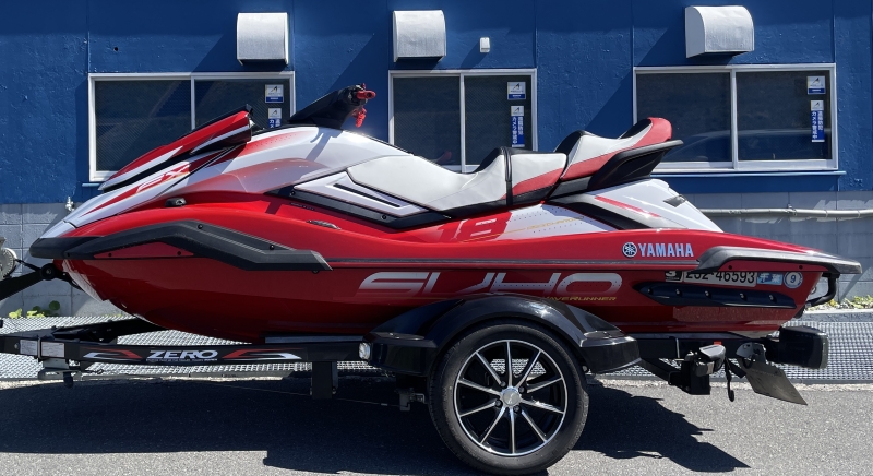 新艇中古艇販売