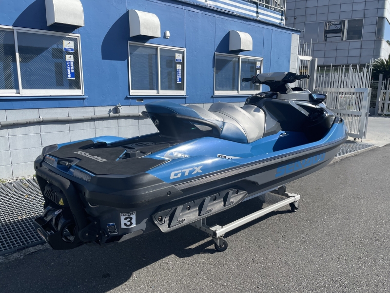 新艇中古艇販売